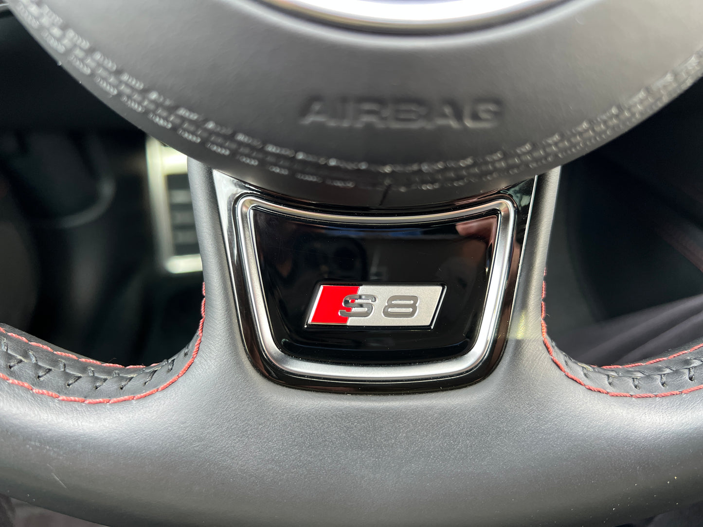 Audi S8 plus | quattro A8 | 4,0L V8 | 175.298 km | 605 PS | Limousine