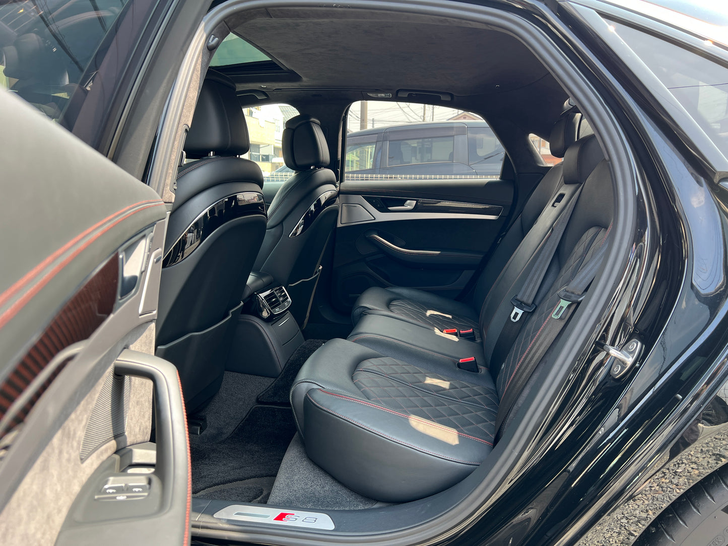 Audi S8 plus | quattro A8 | 4,0L V8 | 175.298 km | 605 PS | Limousine