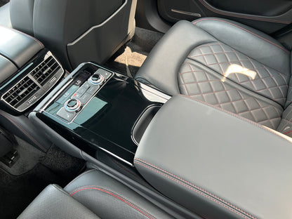 Audi S8 plus | quattro A8 | 4,0L V8 | 175.298 km | 605 PS | Limousine