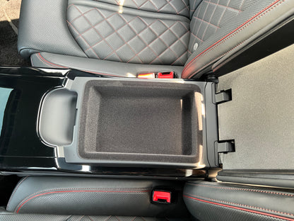 Audi S8 plus | quattro A8 | 4,0L V8 | 175.298 km | 605 PS | Limousine