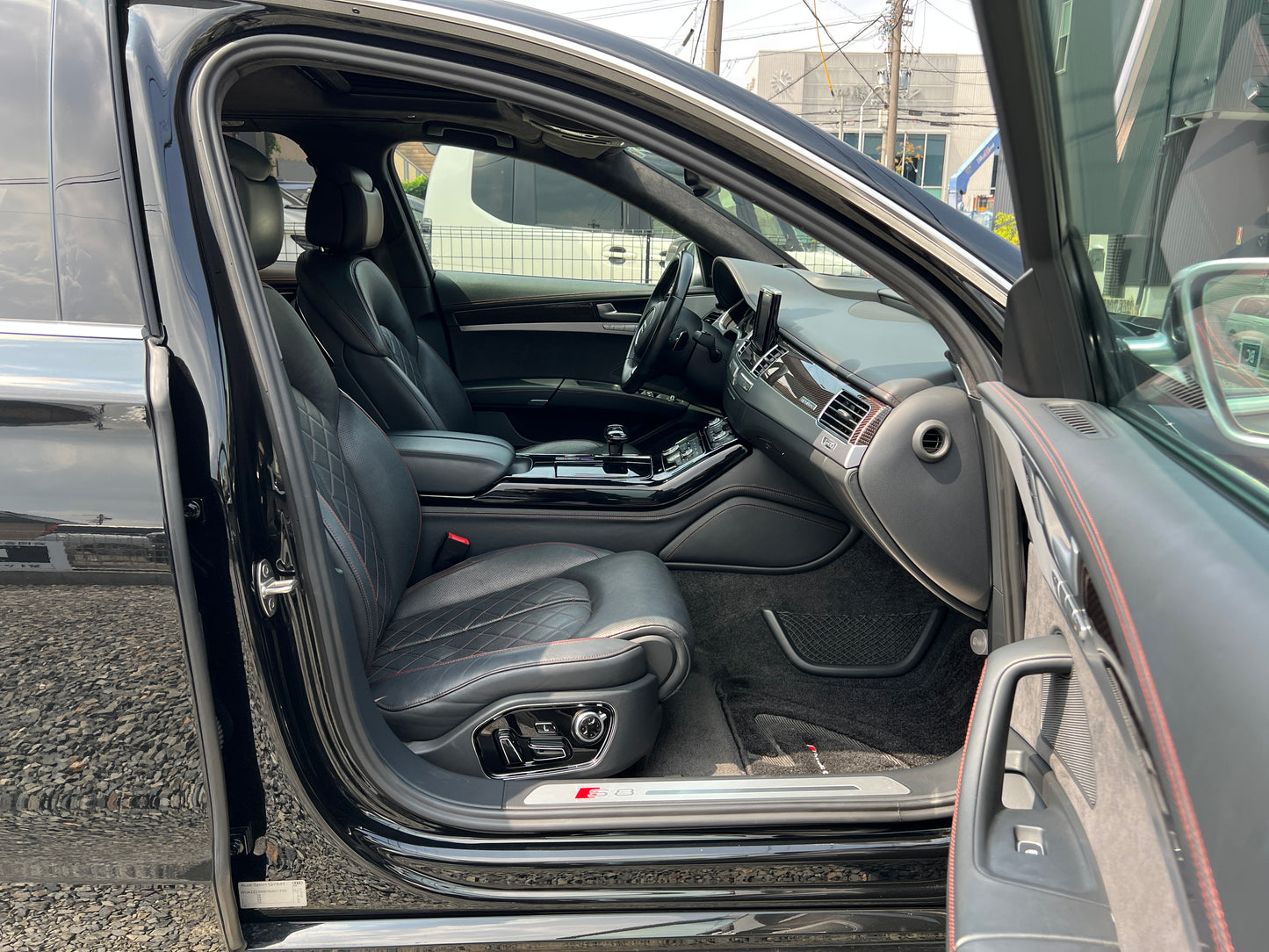 Audi S8 plus | quattro A8 | 4,0L V8 | 175.298 km | 605 PS | Limousine