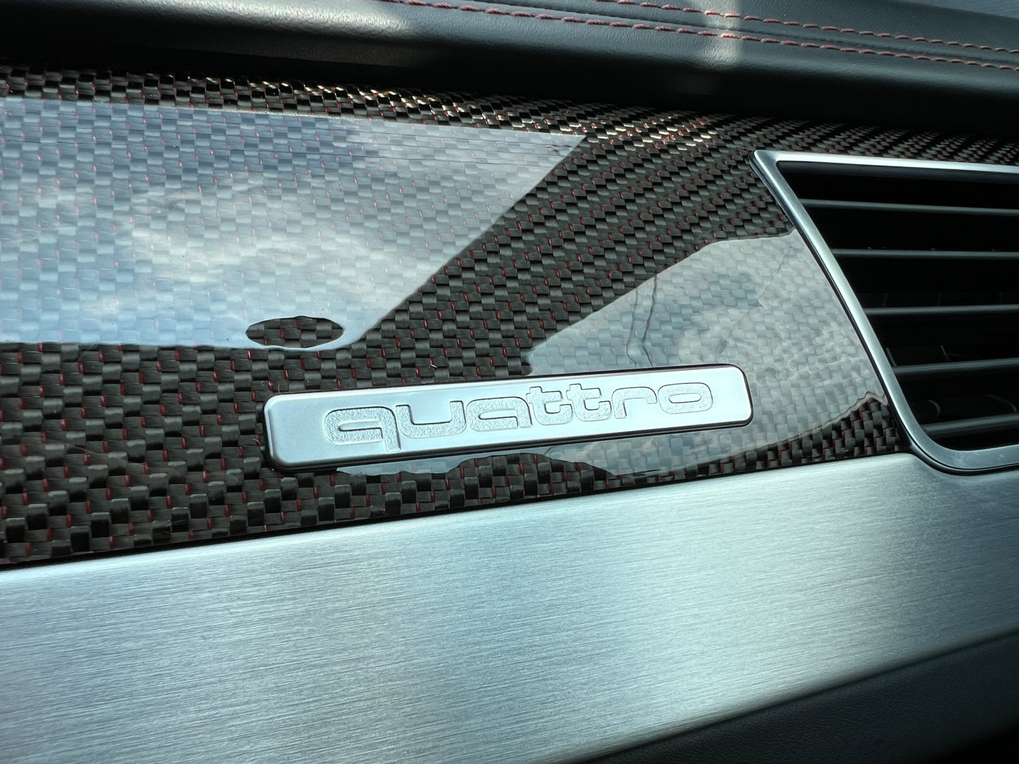 Audi S8 plus | quattro A8 | 4,0L V8 | 175.298 km | 605 PS | Limousine