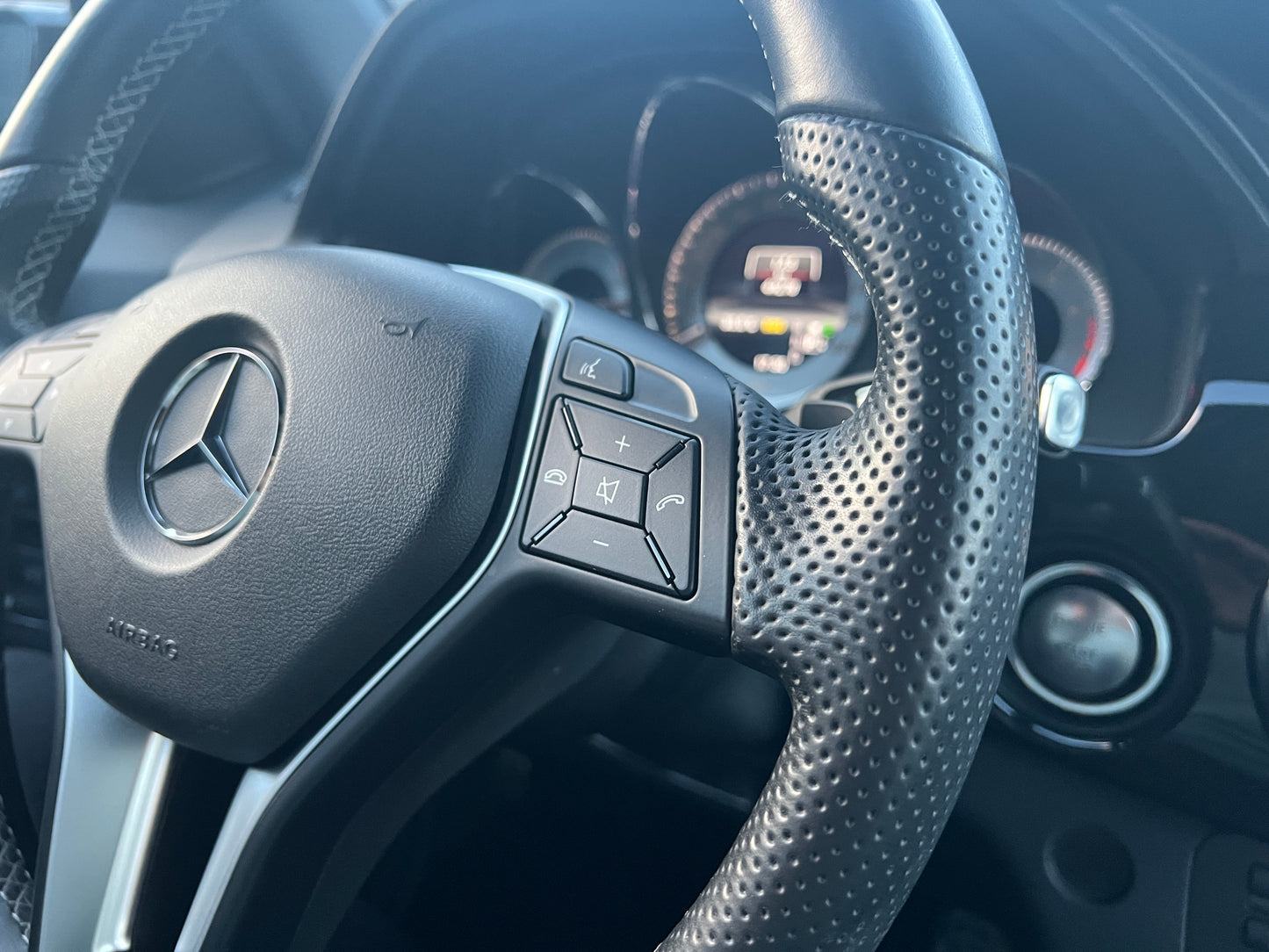 Mercedes Benz GLK 350 | AMG | X204 | 49.278 km | 306 PS | 4-Matic | Sportpaket