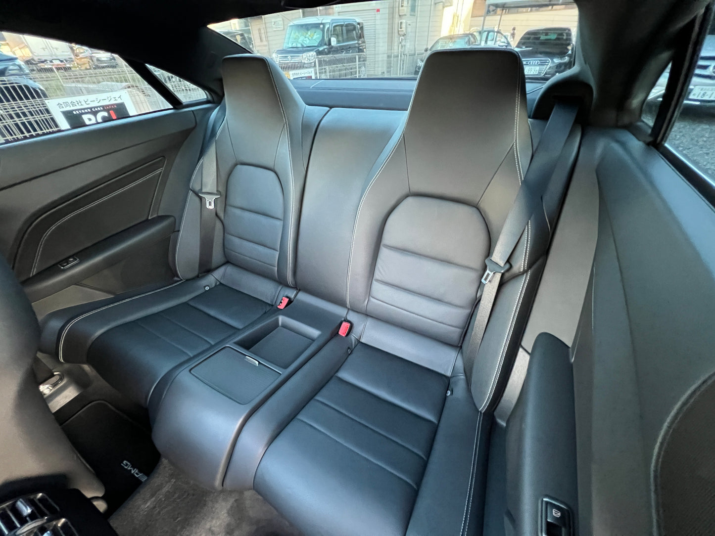 Mercedes Benz E400 AMG | C207 | 50.971 km | 333 PS | 360 Grad Kamera