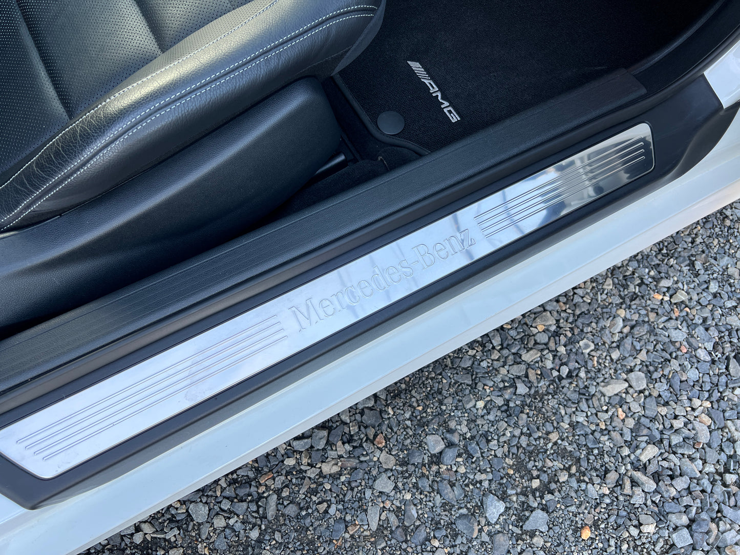 Mercedes Benz E400 AMG | C207 | 50.971 km | 333 PS | 360 Grad Kamera