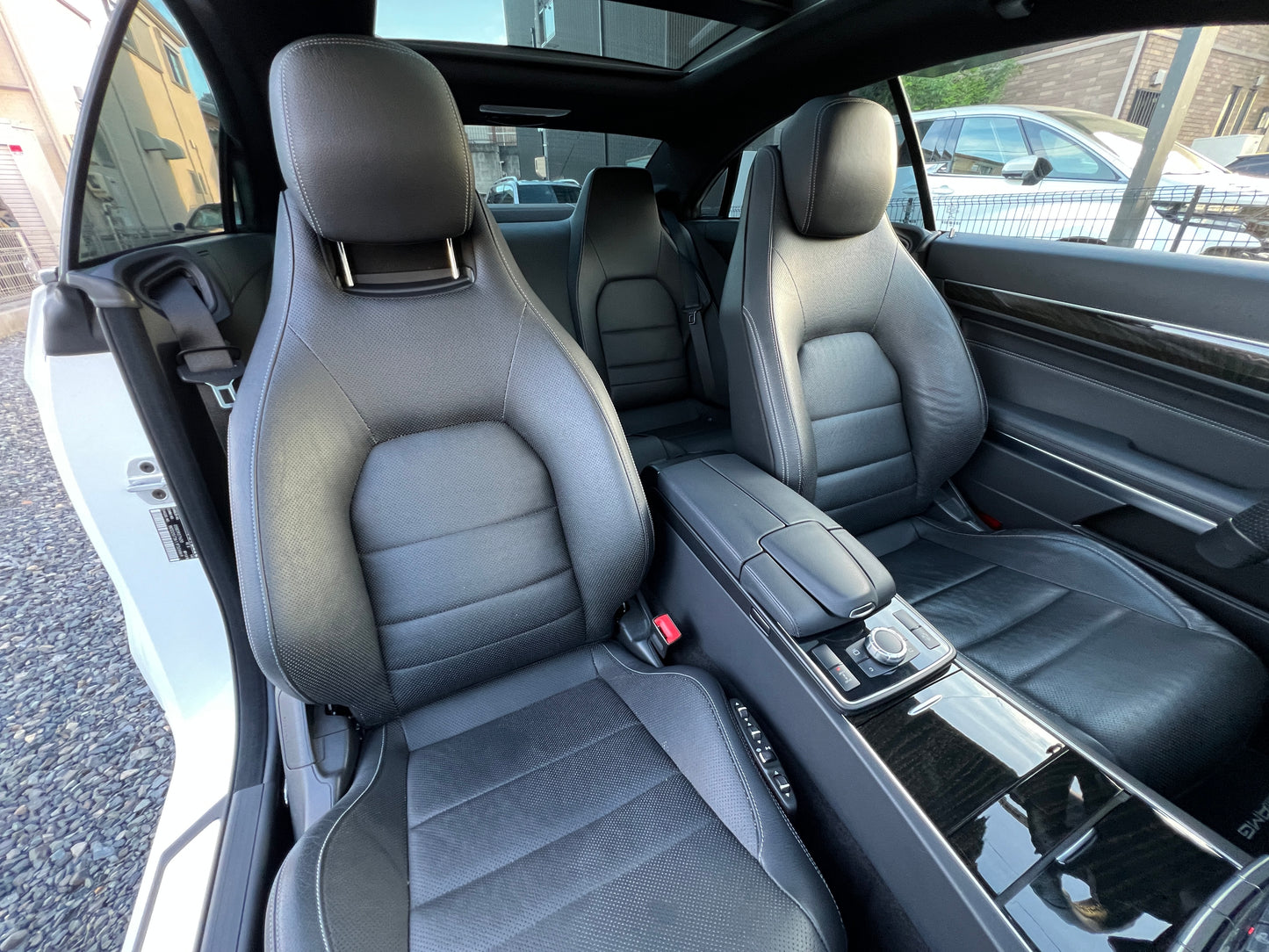 Mercedes Benz E400 AMG | C207 | 50.971 km | 333 PS | 360 Grad Kamera