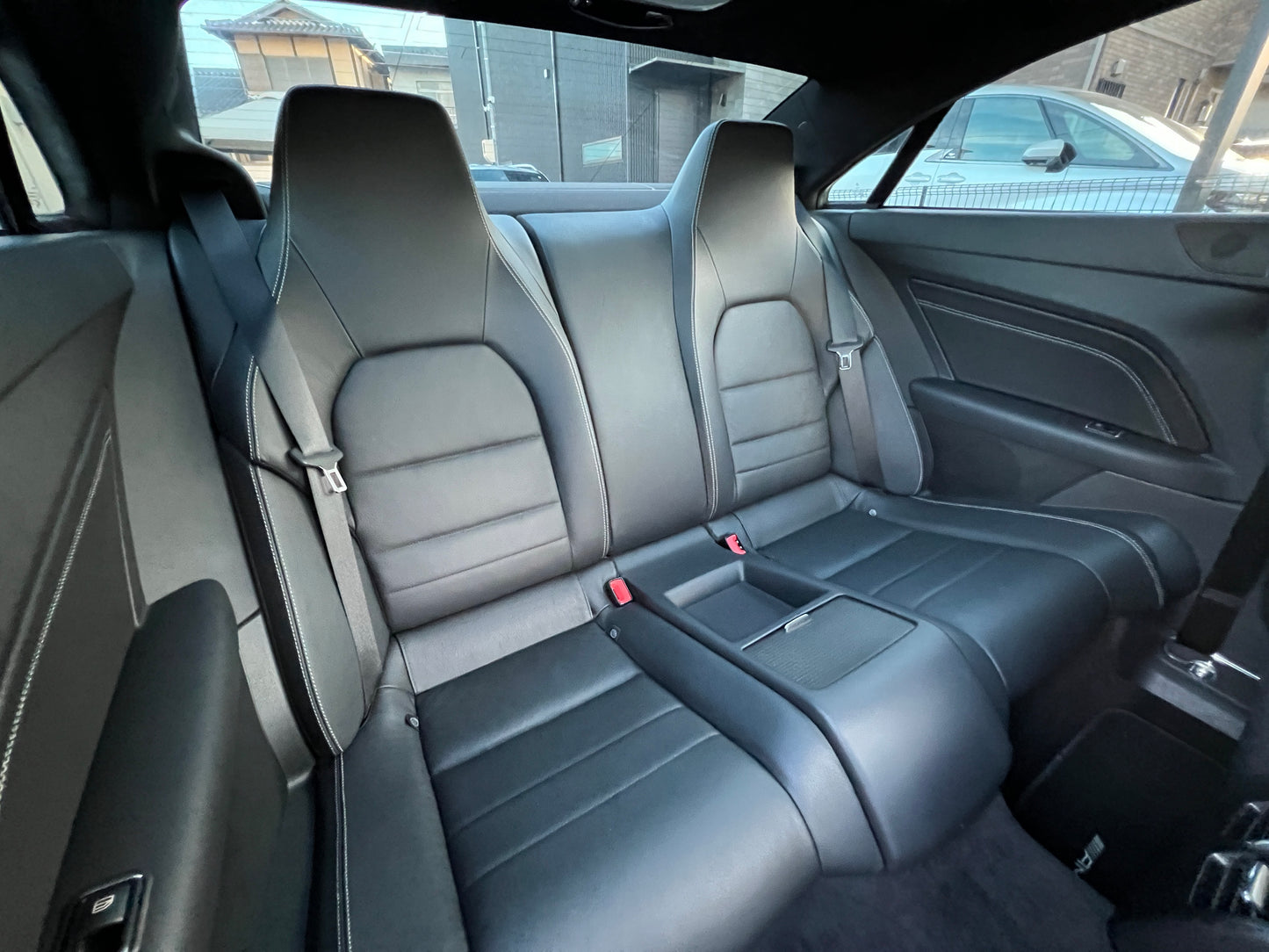 Mercedes Benz E400 AMG | C207 | 50.971 km | 333 PS | 360 Grad Kamera