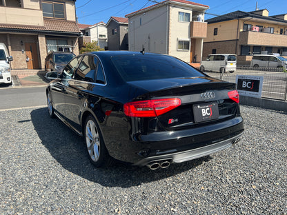Audi S4 | quattro | 3,0L V6 TFSI | 32.907 km | 333 PS | Facelift