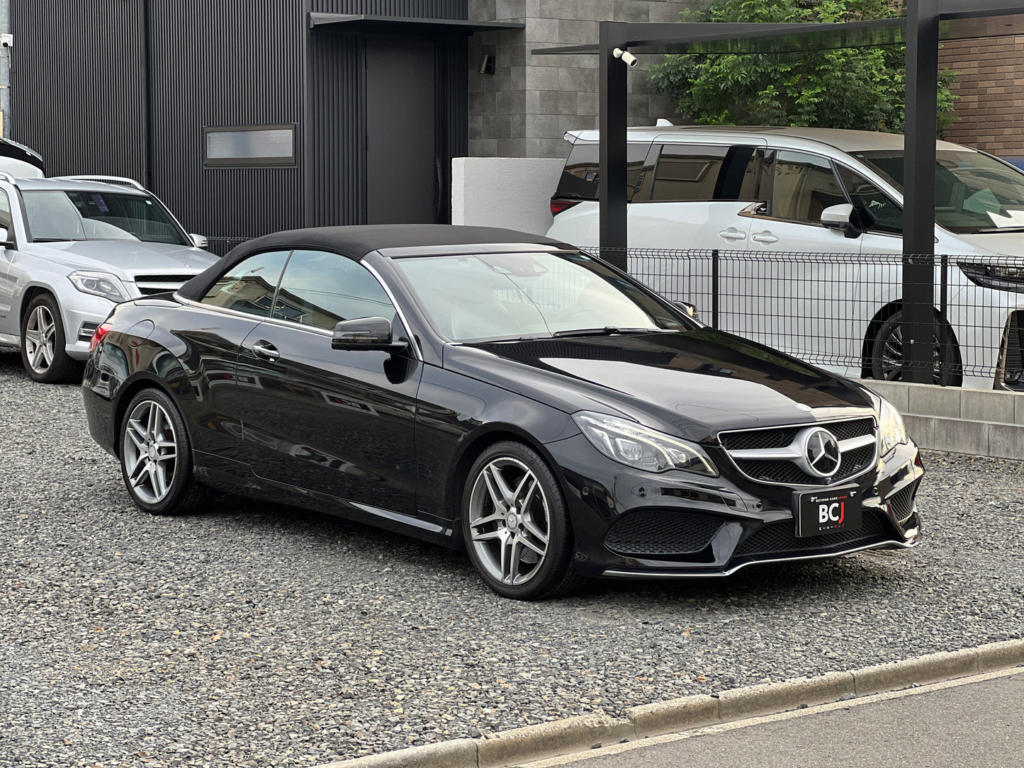 Mercedes Benz E400 AMG | R207 | 97.641 km | 333 PS | Cabrio