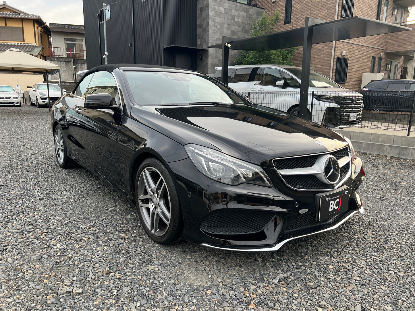 Mercedes Benz E400 AMG | R207 | 97.641 km | 333 PS | Cabrio