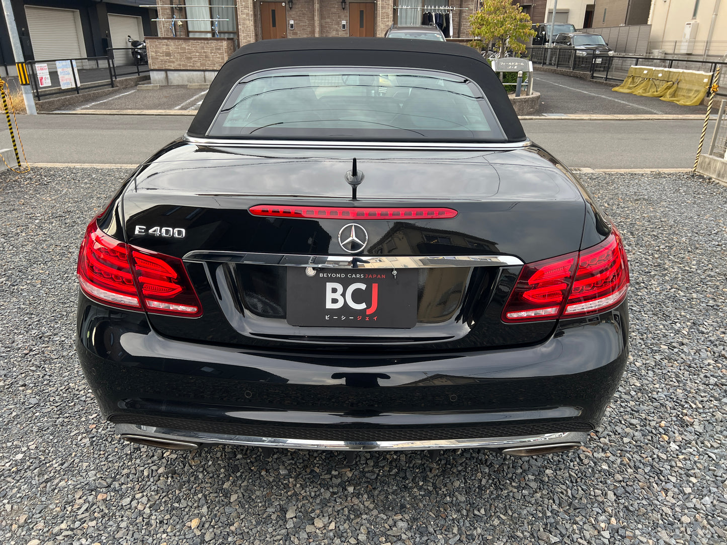 Mercedes Benz E400 AMG | R207 | 97.641 km | 333 PS | Cabrio