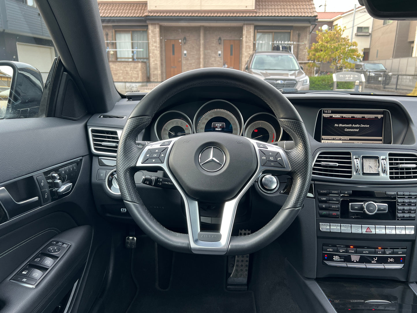 Mercedes Benz E400 AMG | R207 | 97.641 km | 333 PS | Cabrio