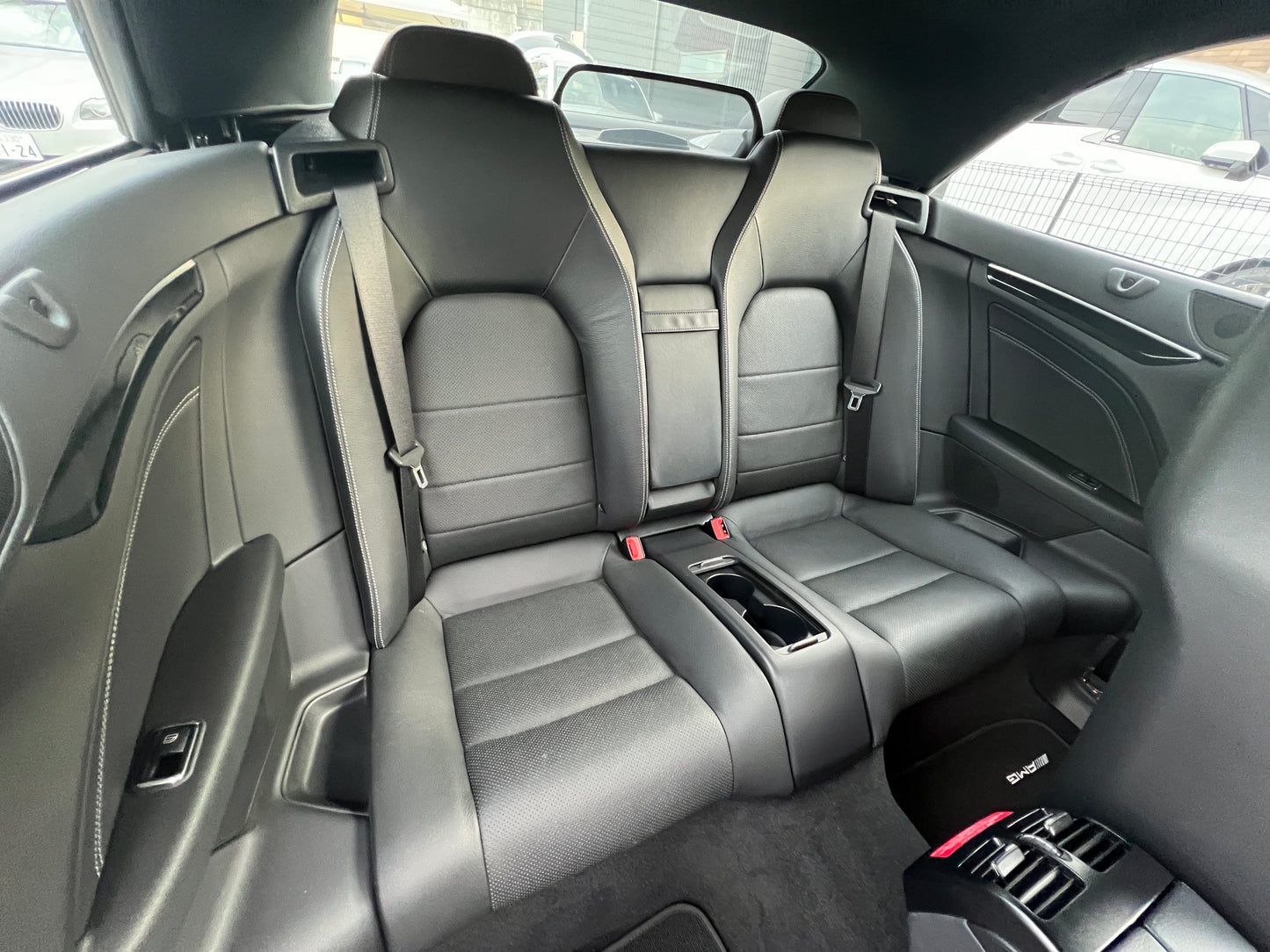 Mercedes Benz E400 AMG | R207 | 97.641 km | 333 PS | Cabrio