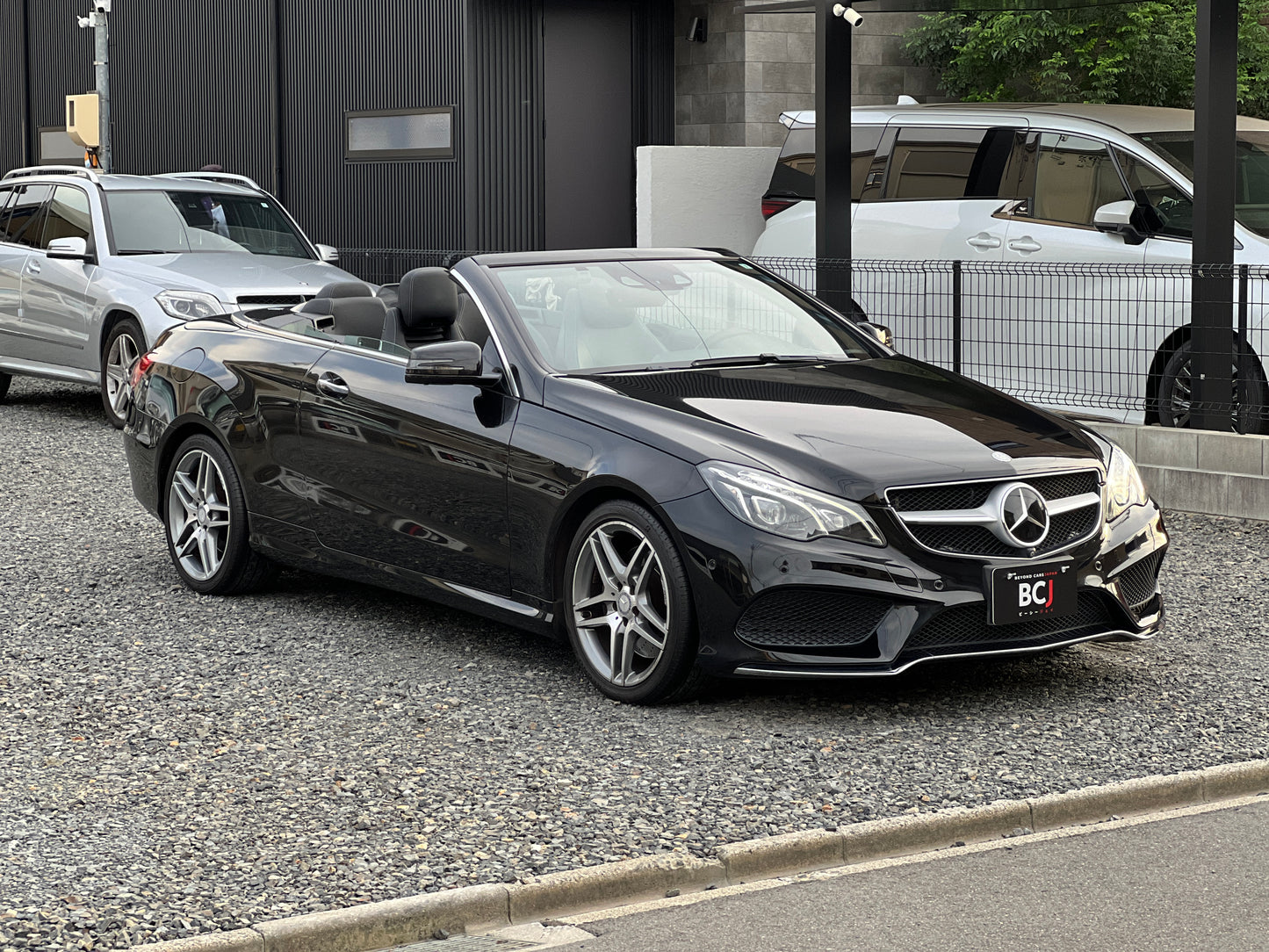 Mercedes Benz E400 AMG | R207 | 97.641 km | 333 PS | Cabrio