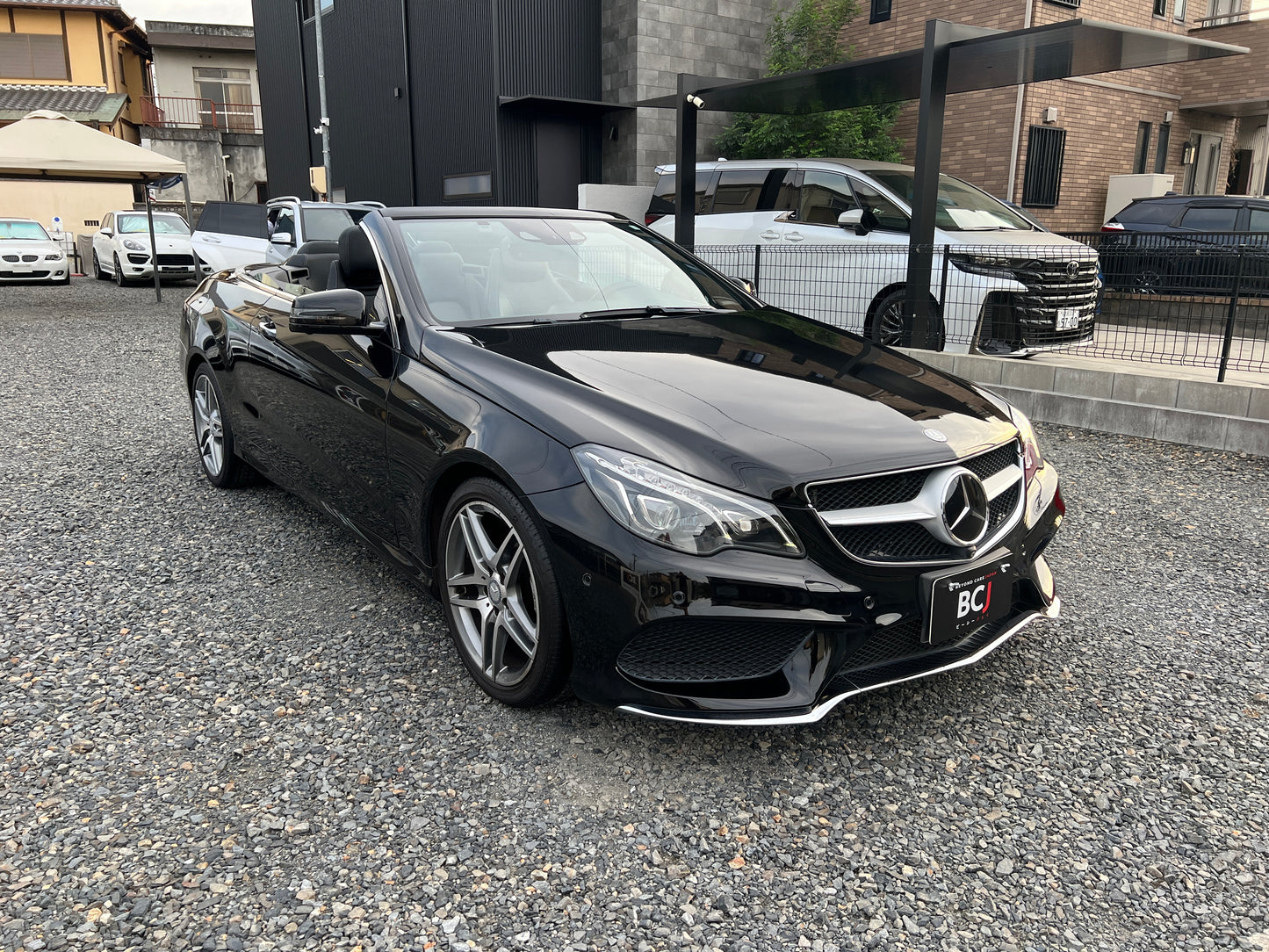 Mercedes Benz E400 AMG | R207 | 97.641 km | 333 PS | Cabrio