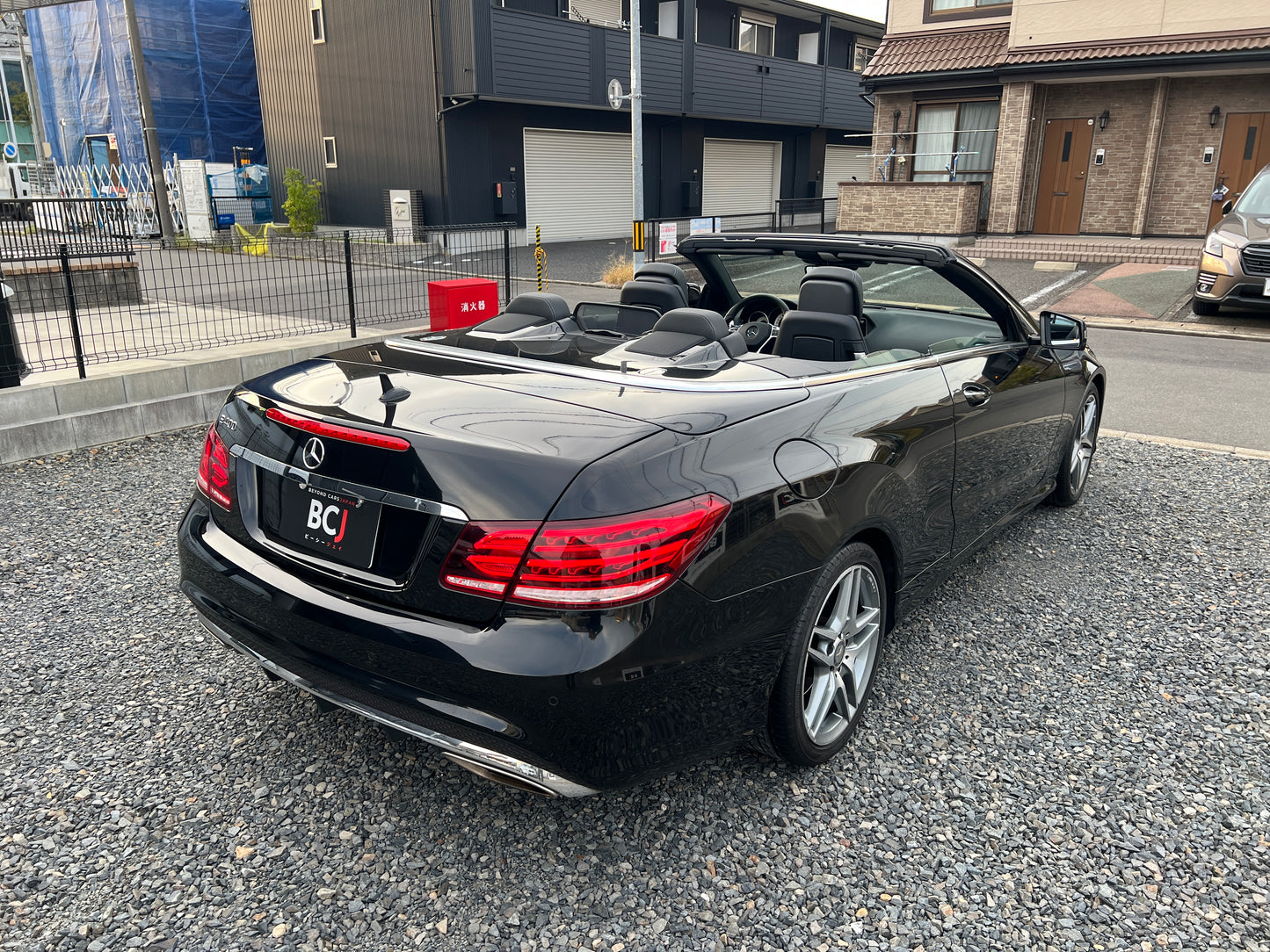Mercedes Benz E400 AMG | R207 | 97.641 km | 333 PS | Cabrio