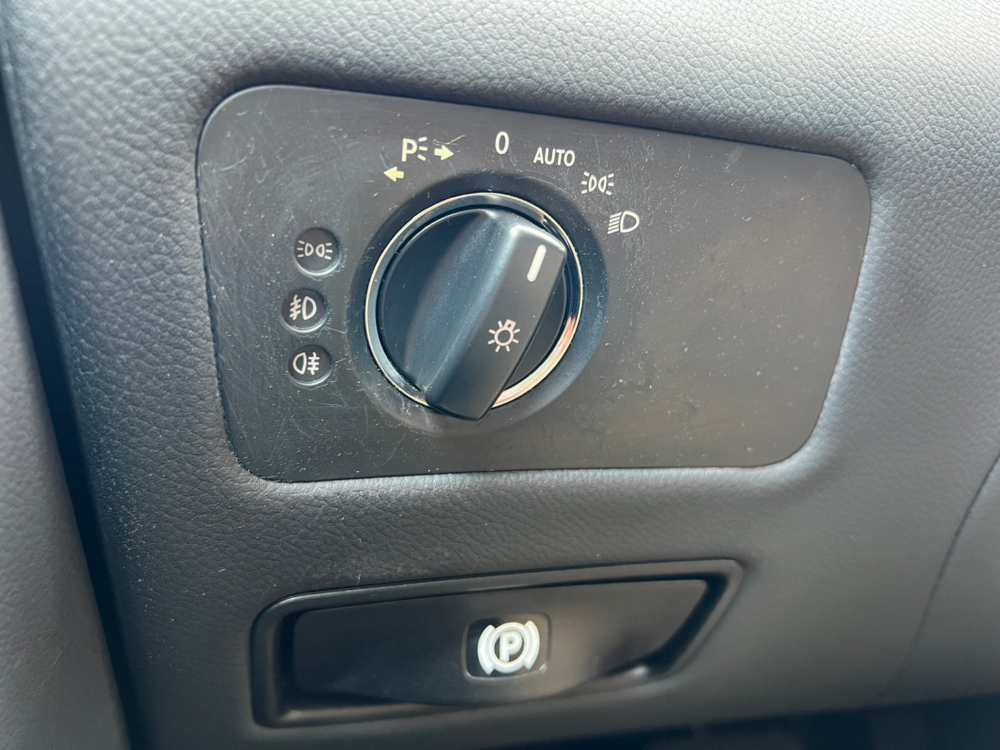 Mercedes Benz CLS500 AMG | C219 | 90.089 km | 387 PS | harman/kardon