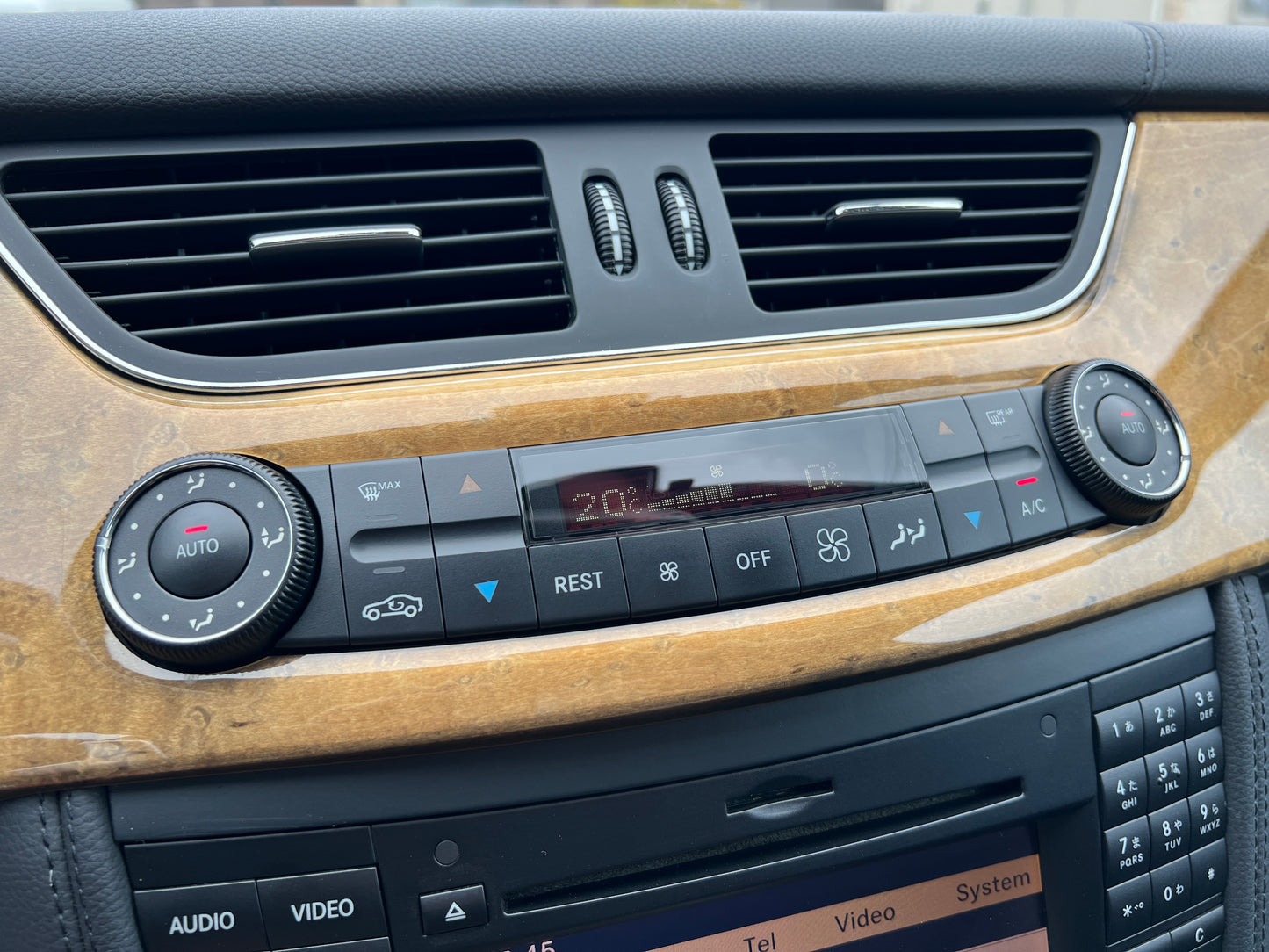 Mercedes Benz CLS500 AMG | C219 | 90.089 km | 387 PS | harman/kardon