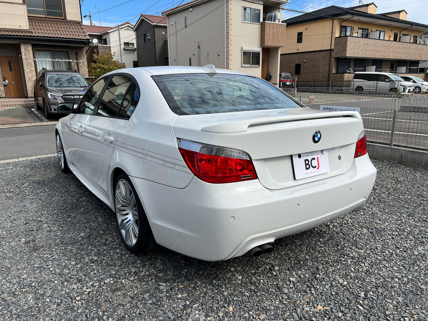 BMW 530i M-Package | E60 | 83,217 km | 258 hp | Sedan | Heated rear seats