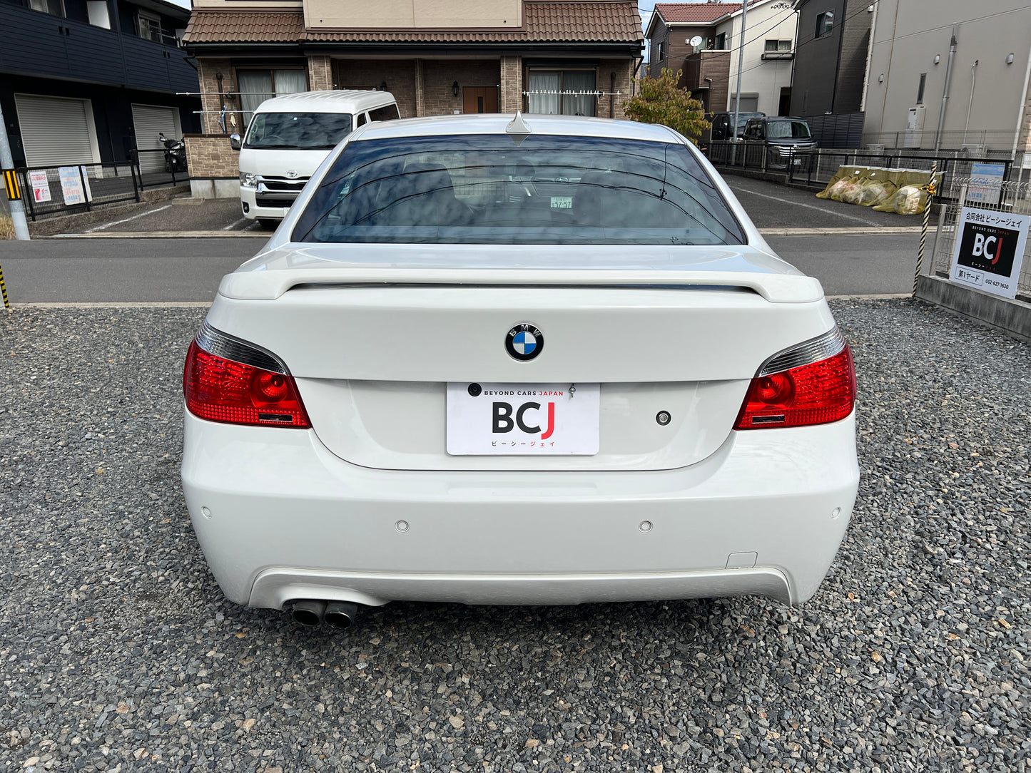BMW 530i M-Package | E60 | 83,217 km | 258 hp | Sedan | Heated rear seats