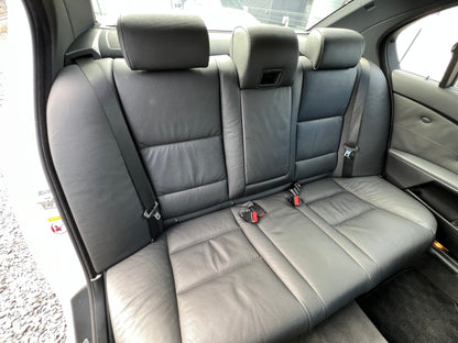 BMW 530i M-Package | E60 | 83,217 km | 258 hp | Sedan | Heated rear seats