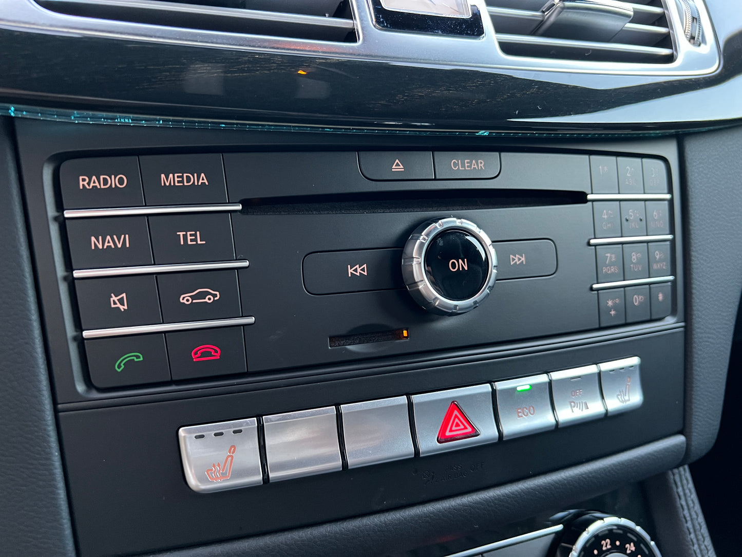 Mercedes Benz CLS400 AMG | C218 | 90.151 km | 333 PS | Sitzheizung hinten