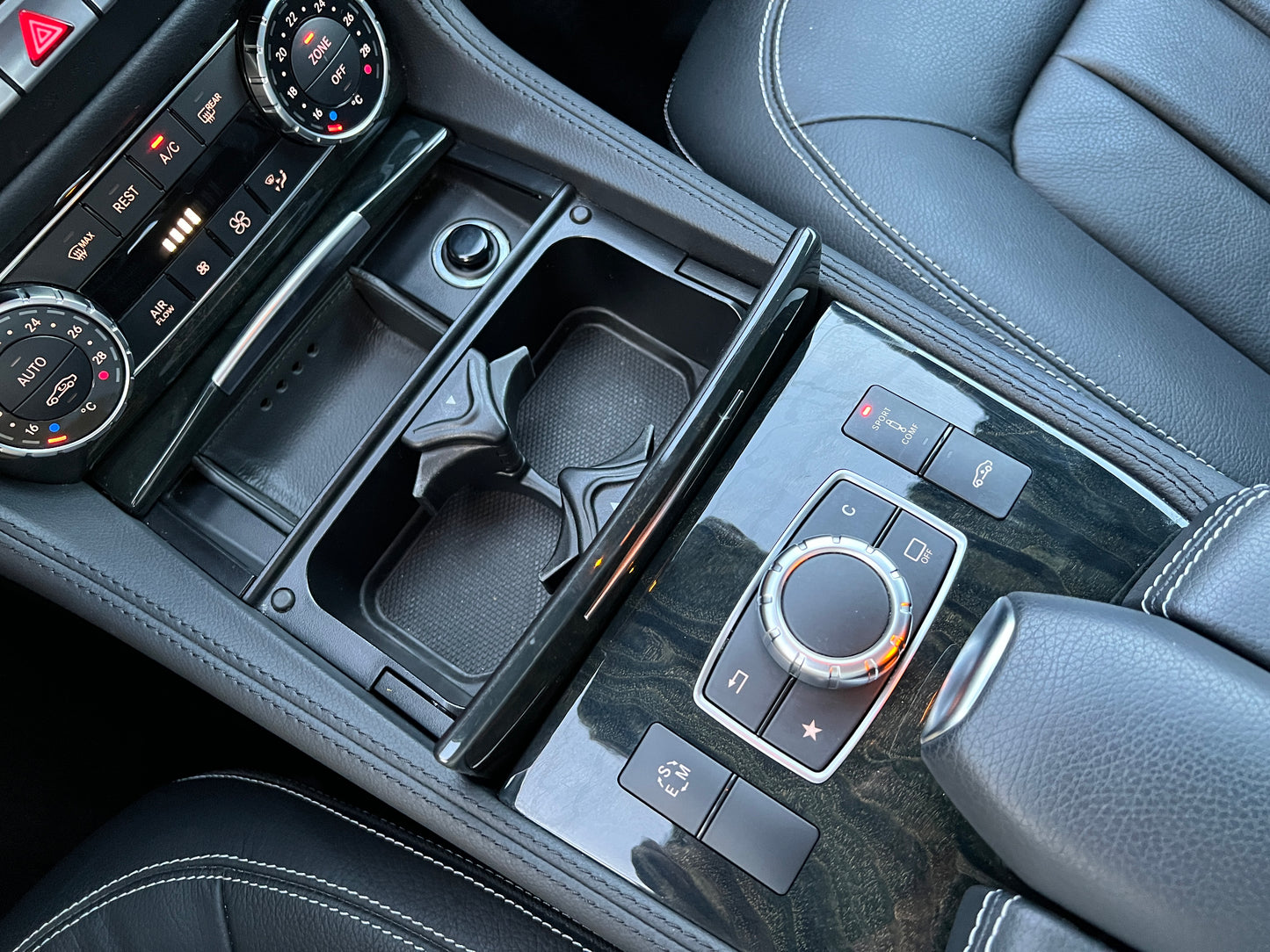 Mercedes Benz CLS400 AMG | C218 | 90.151 km | 333 PS | Sitzheizung hinten