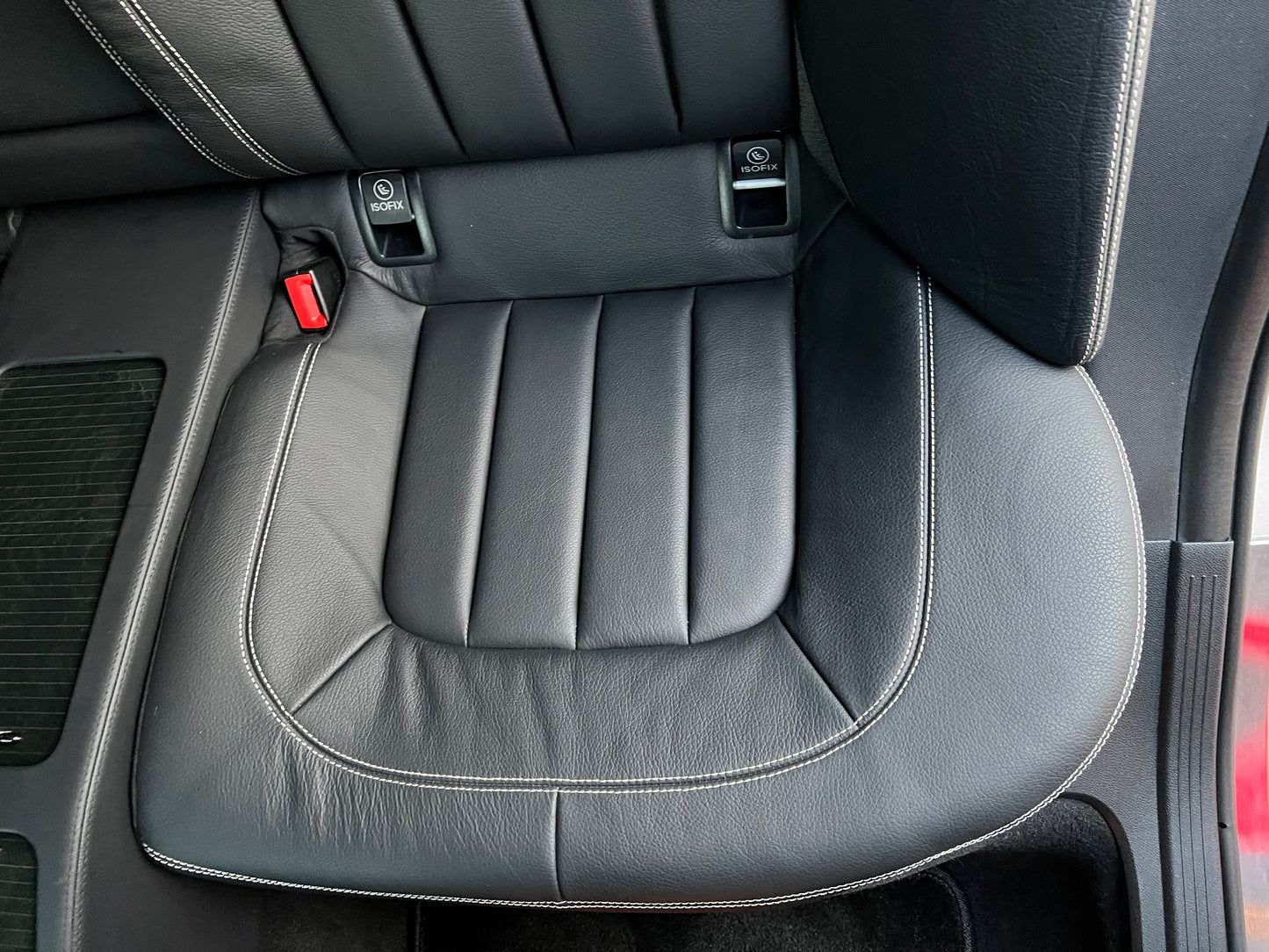 Mercedes Benz CLS400 AMG | C218 | 90.151 km | 333 PS | Sitzheizung hinten