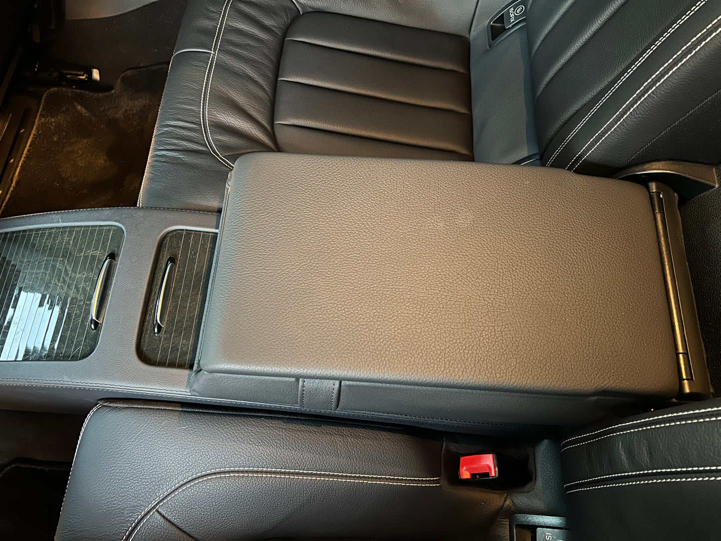 Mercedes Benz CLS400 AMG | C218 | 90.151 km | 333 PS | Sitzheizung hinten