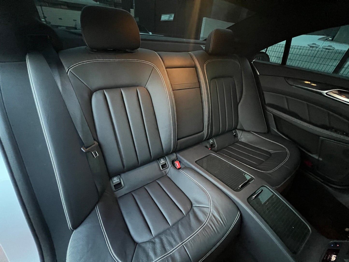 Mercedes Benz CLS400 AMG | C218 | 90.151 km | 333 PS | Sitzheizung hinten