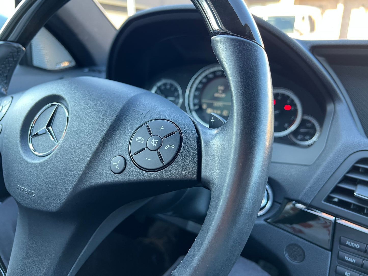 Mercedes Benz E500 AMG | C207 | 65.529 km | 387 PS | Harman/Kardon