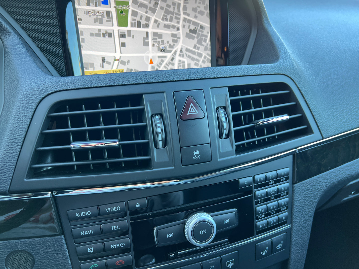 Mercedes Benz E500 AMG | C207 | 65.529 km | 387 PS | Harman/Kardon