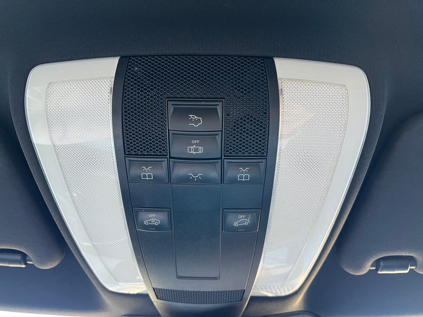 Mercedes Benz E500 AMG | C207 | 65.529 km | 387 PS | Harman/Kardon