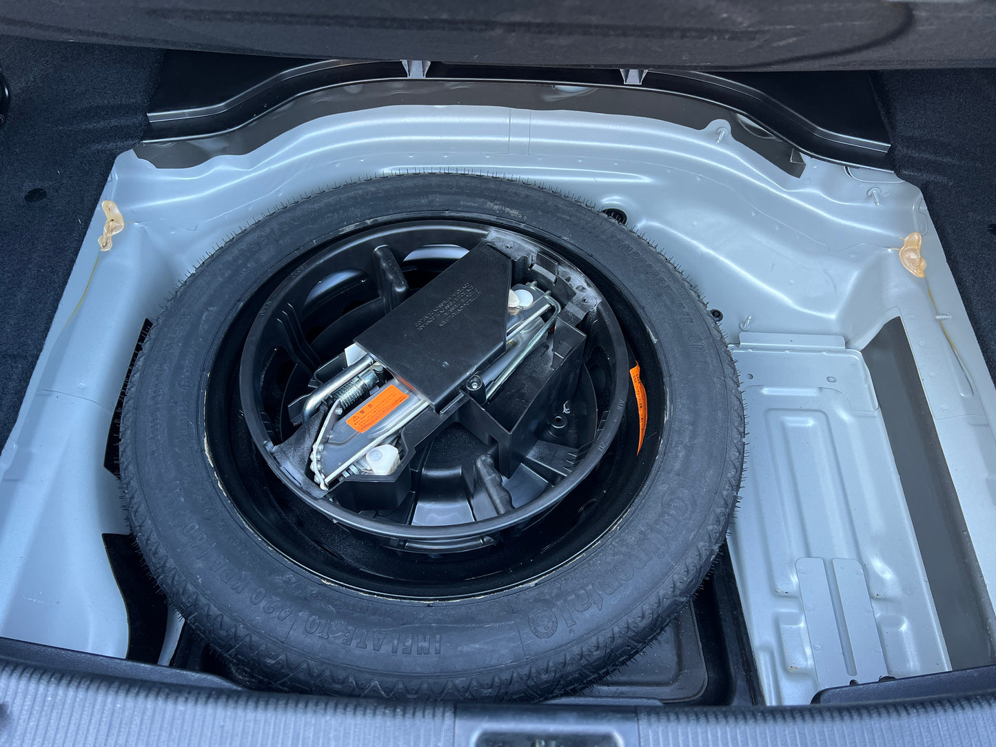 Mercedes Benz E500 AMG | C207 | 65.529 km | 387 PS | Harman/Kardon