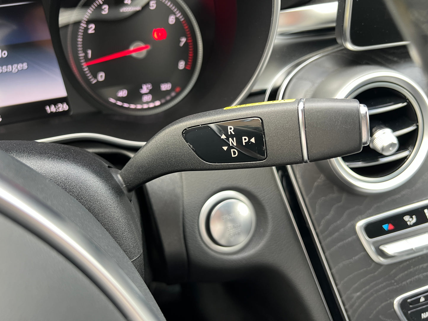 Mercedes Benz C200 AMG | W205 | 88.348 km | 184 PS | Head-Up