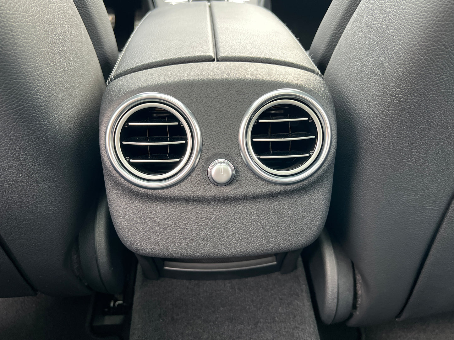 Mercedes Benz C200 AMG | W205 | 88.348 km | 184 PS | Head-Up