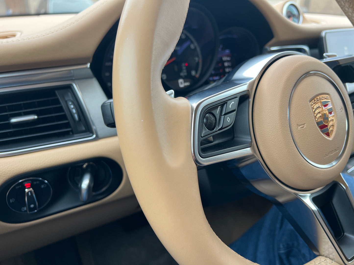 Porsche Macan Turbo | 95B | 102.287 km | 400 PS | PDK | Apple CarPlay!