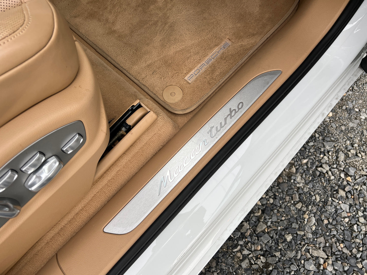 Porsche Macan Turbo | 95B | 102.287 km | 400 PS | PDK | Apple CarPlay!