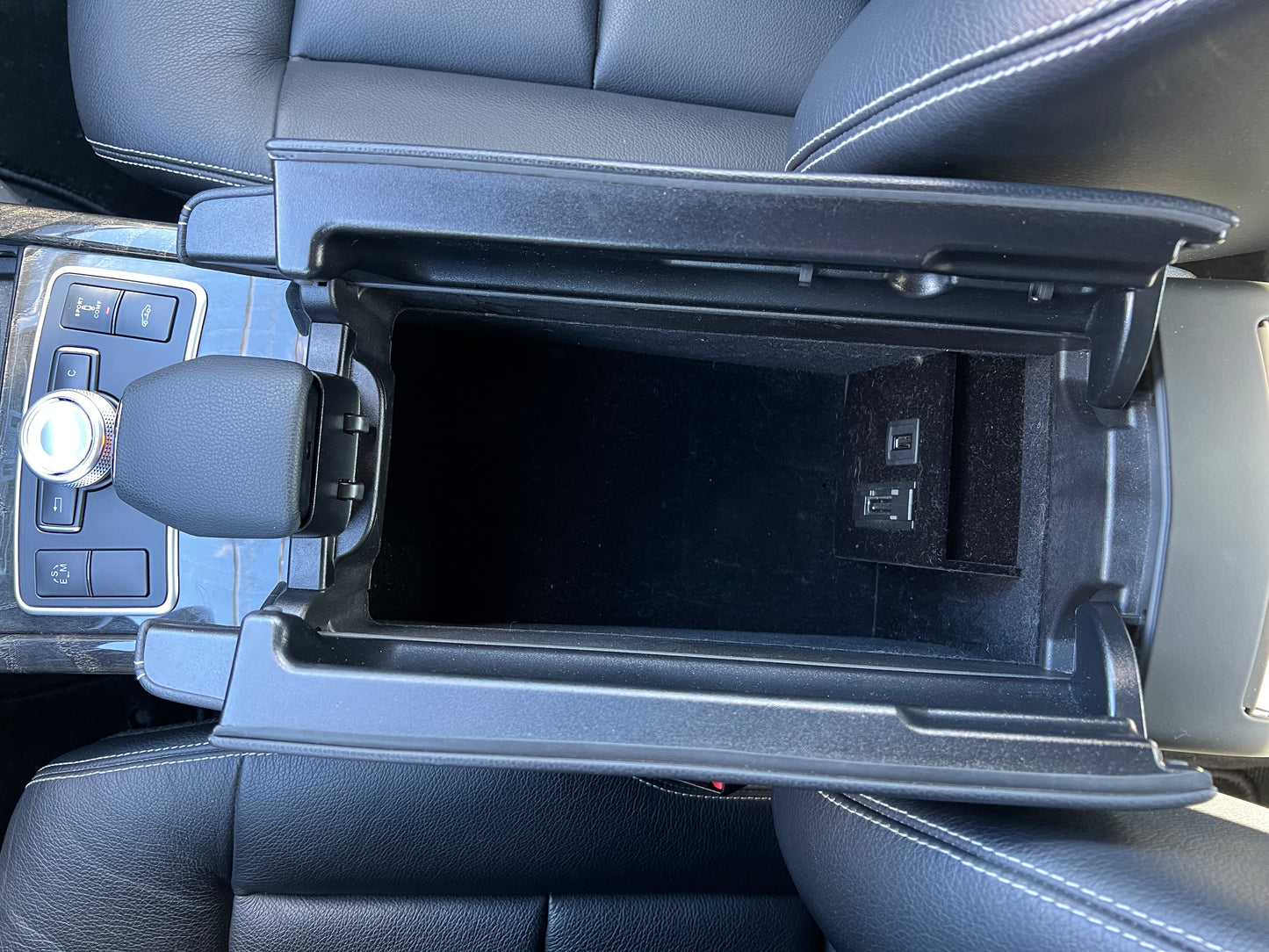 Mercedes Benz E500 AMG | W212 | 53.287 km | 408 PS | Harman/Kardon