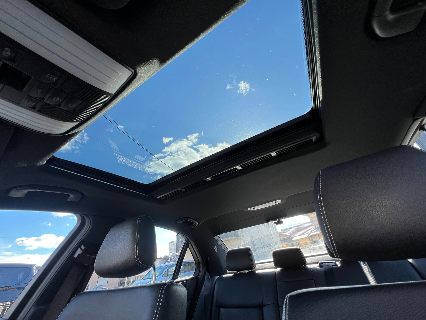 Mercedes Benz E500 AMG | W212 | 53.287 km | 408 PS | Harman/Kardon