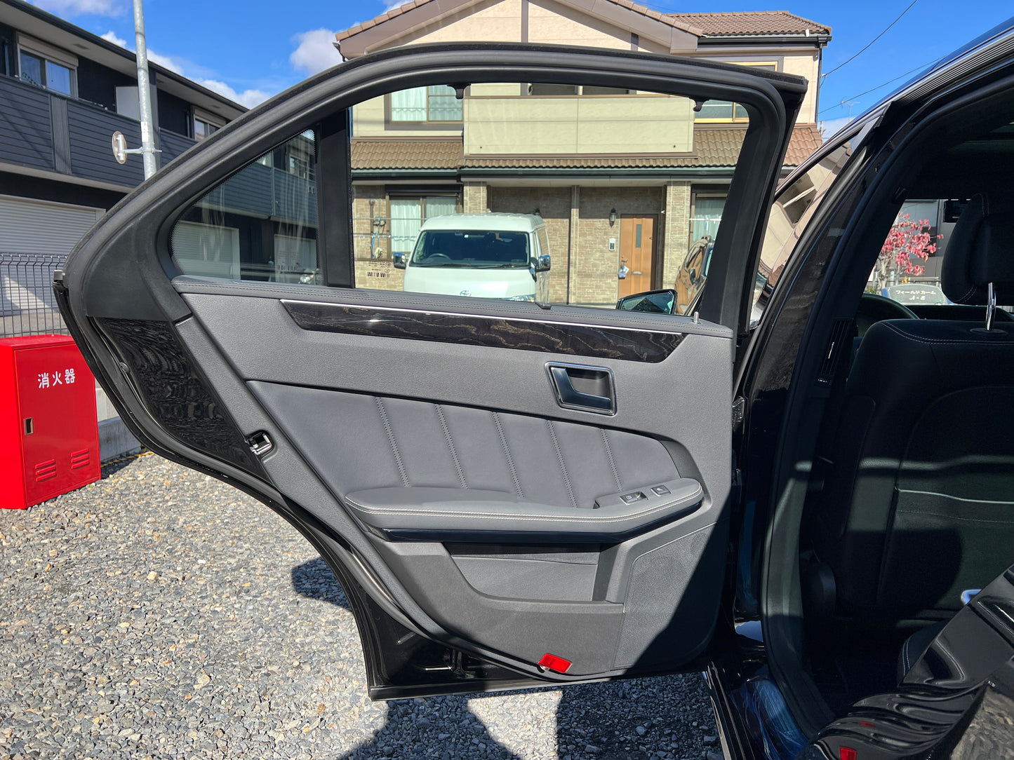 Mercedes Benz E500 AMG | W212 | 53.287 km | 408 PS | Harman/Kardon