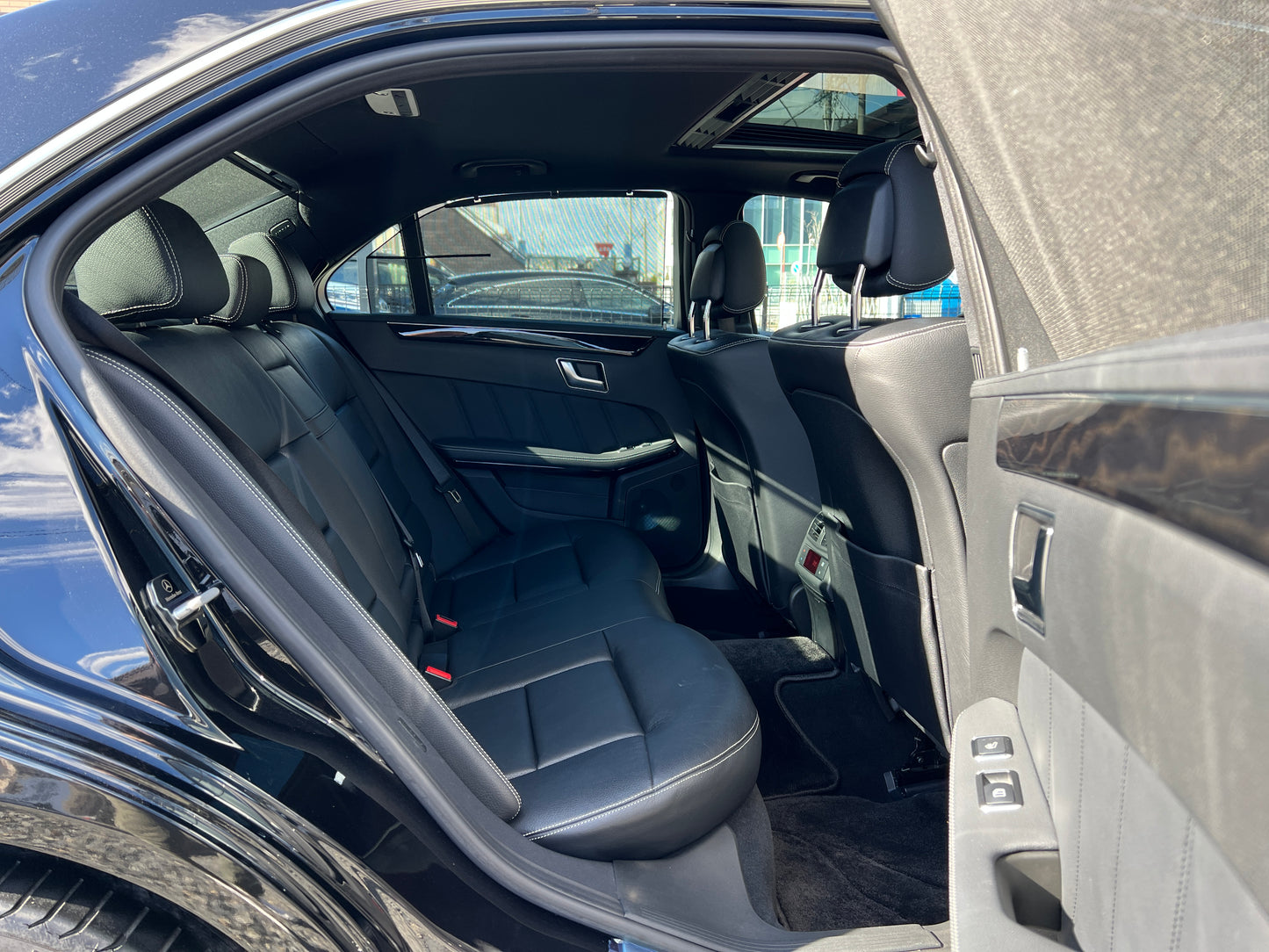 Mercedes Benz E500 AMG | W212 | 53.287 km | 408 PS | Harman/Kardon