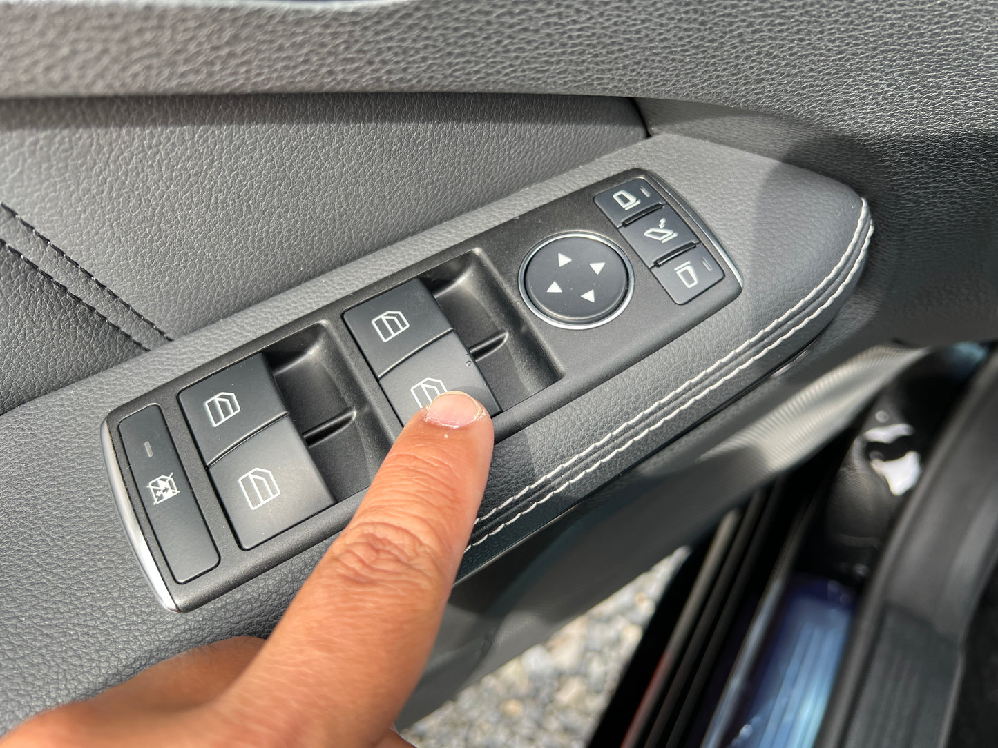 Mercedes Benz E500 AMG | W212 | 53.287 km | 408 PS | Harman/Kardon