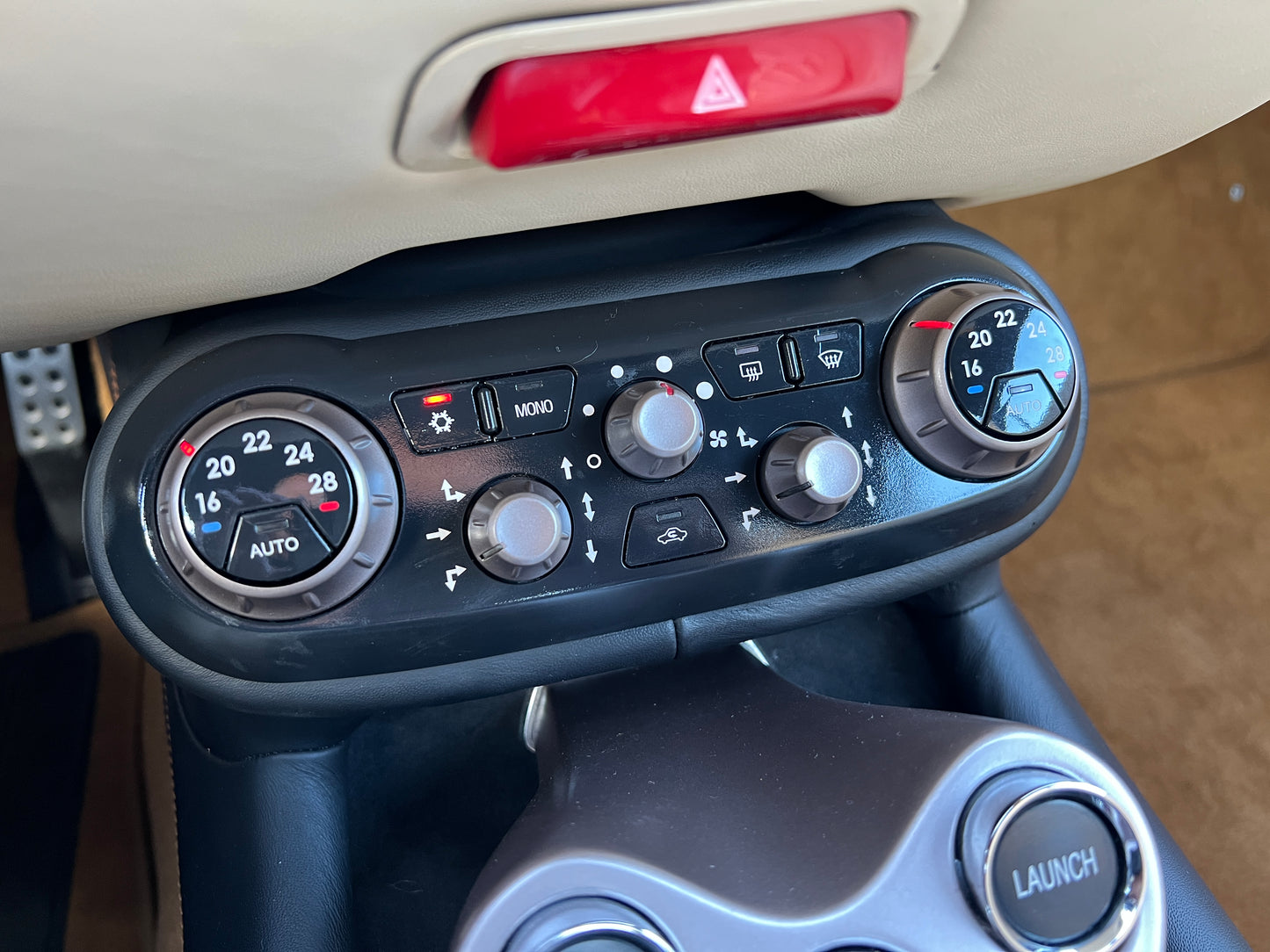 Ferrari California 30 | F149S | 27.497 km | 460 PS | Cabrio