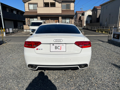 Audi RS5 quattro | 4,2L V8 FSI | 91.086 km | 450 PS | Sport | Coupé