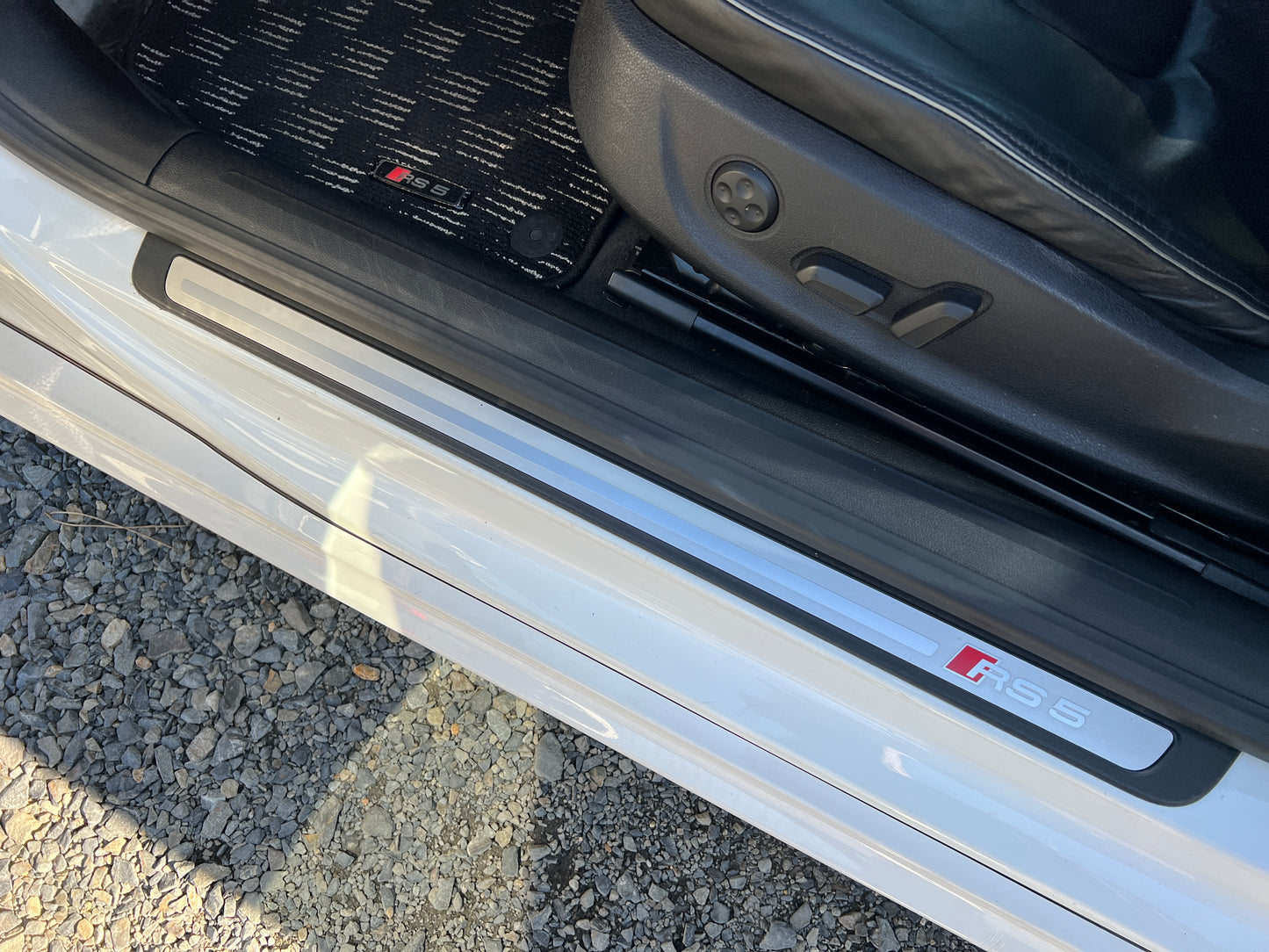 Audi RS5 quattro | 4,2L V8 FSI | 91.086 km | 450 PS | Sport | Coupé