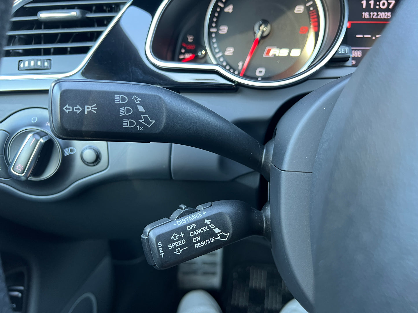 Audi RS5 quattro | 4,2L V8 FSI | 91.086 km | 450 PS | Sport | Coupé