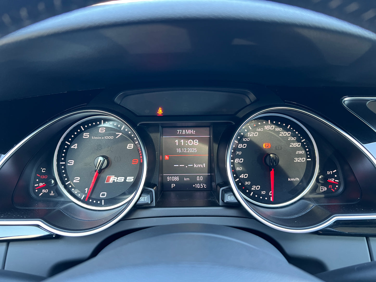 Audi RS5 quattro | 4,2L V8 FSI | 91.086 km | 450 PS | Sport | Coupé