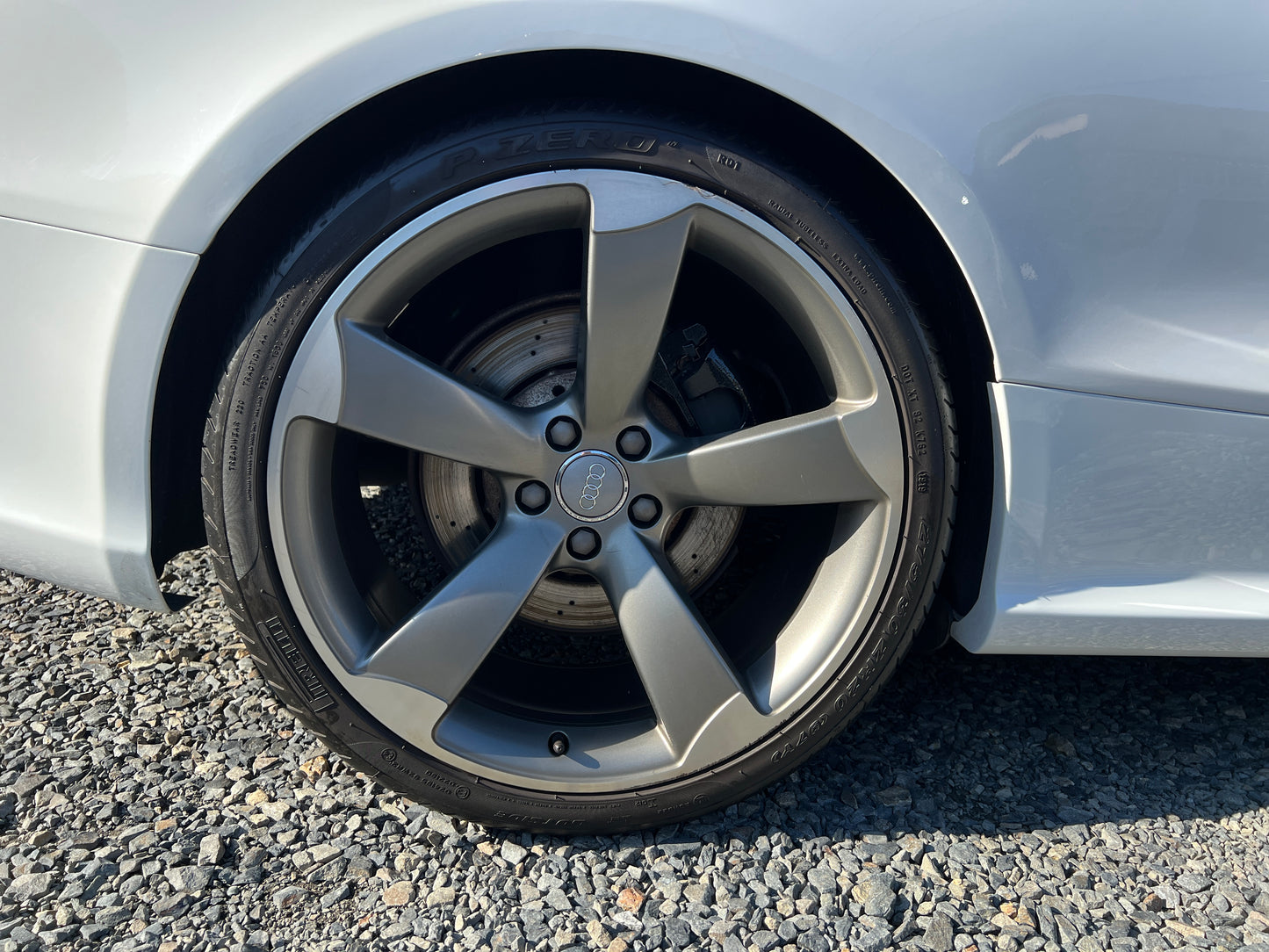 Audi RS5 quattro | 4,2L V8 FSI | 91.086 km | 450 PS | Sport | Coupé