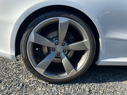 Audi RS5 quattro | 4,2L V8 FSI | 91.086 km | 450 PS | Sport | Coupé